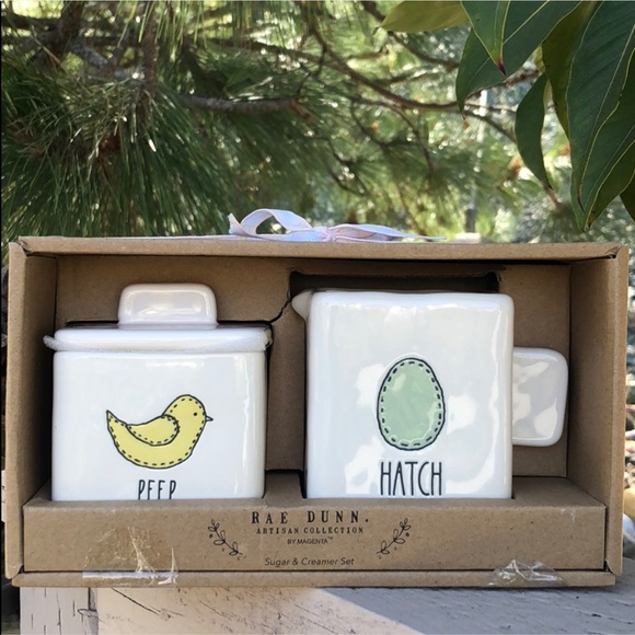 Rae Dunn🌼Sugar & Creamer Set🌼 - Picture 7 of 8